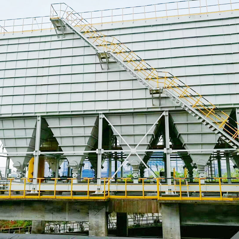 Импульсно-струйный пылеуловитель